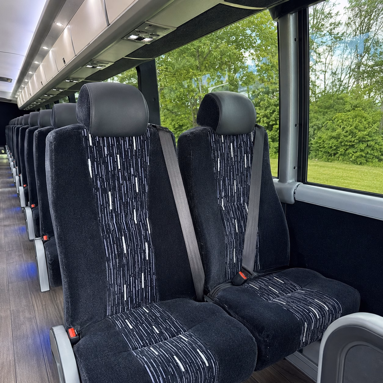 reading charter bus